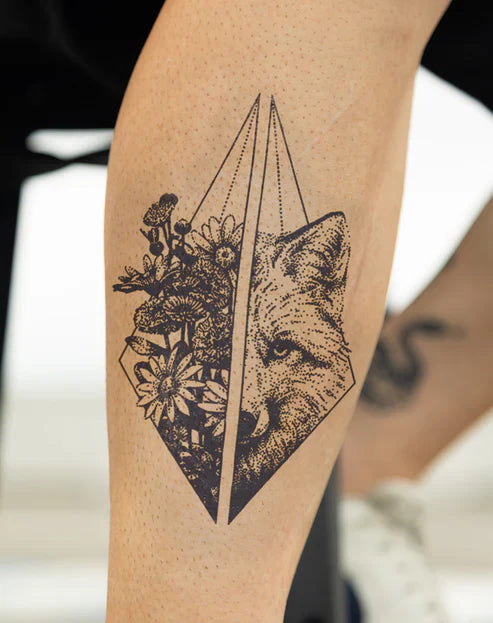 Wolf & Roses